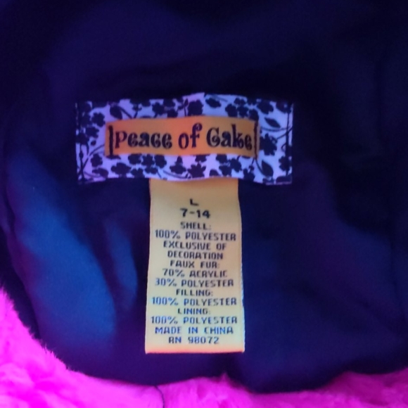 Peace of Cake Avatar Hat - Picture 6 of 6